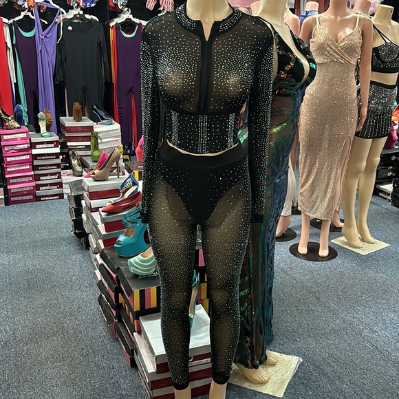 Rhinestone two piece mesh pants set - Picture 3 of 4